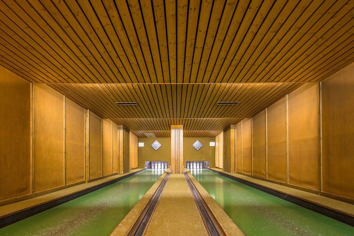 Vintage Bowling Alleys Photos by Robert Götzfried