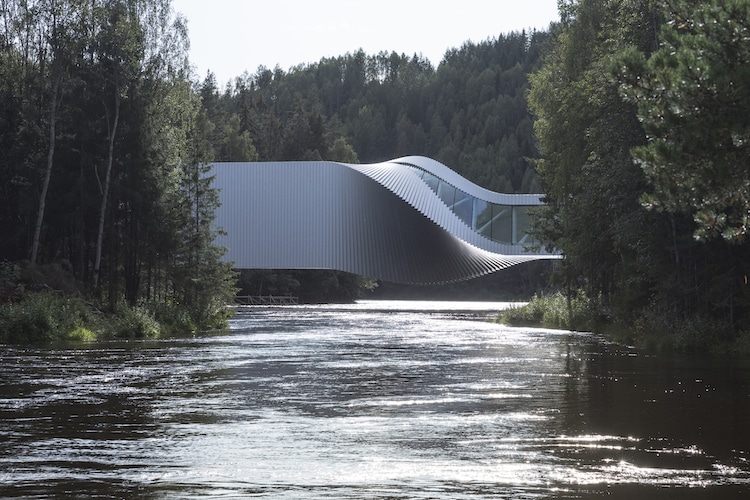 puente torcido por Bjarke Ingels Group