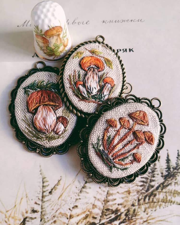 Embroidery Jewelry by Nadia Garutt