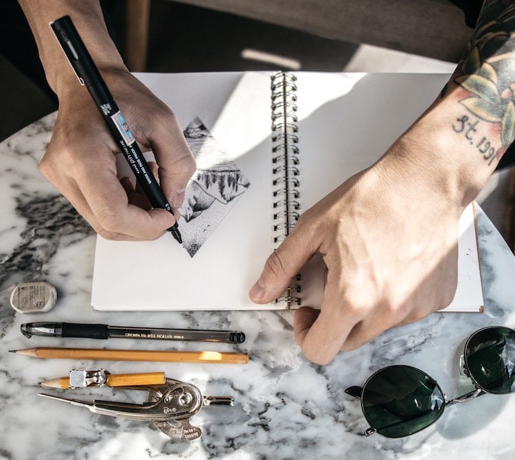 8 DRAWING SUPPLIES for Beginners 