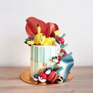 Colorful Elaborate Cakes Inspired by Pop Culture Characters