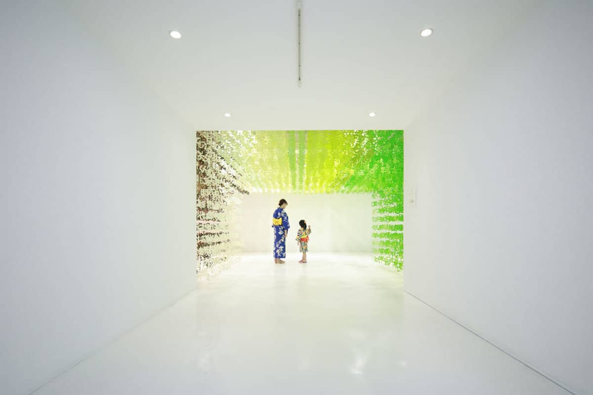 arte con papel de colores por Emmanuelle Moureaux