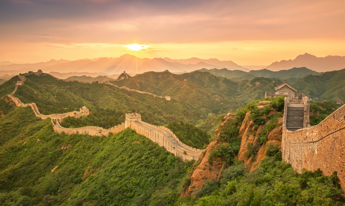 6 Facts About The History Of The Iconic Great Wall Of China