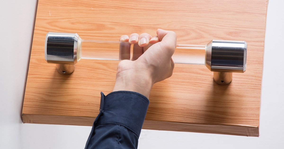 SelfSanitizing Door Handle Helps Prevent Contagious Illnesses