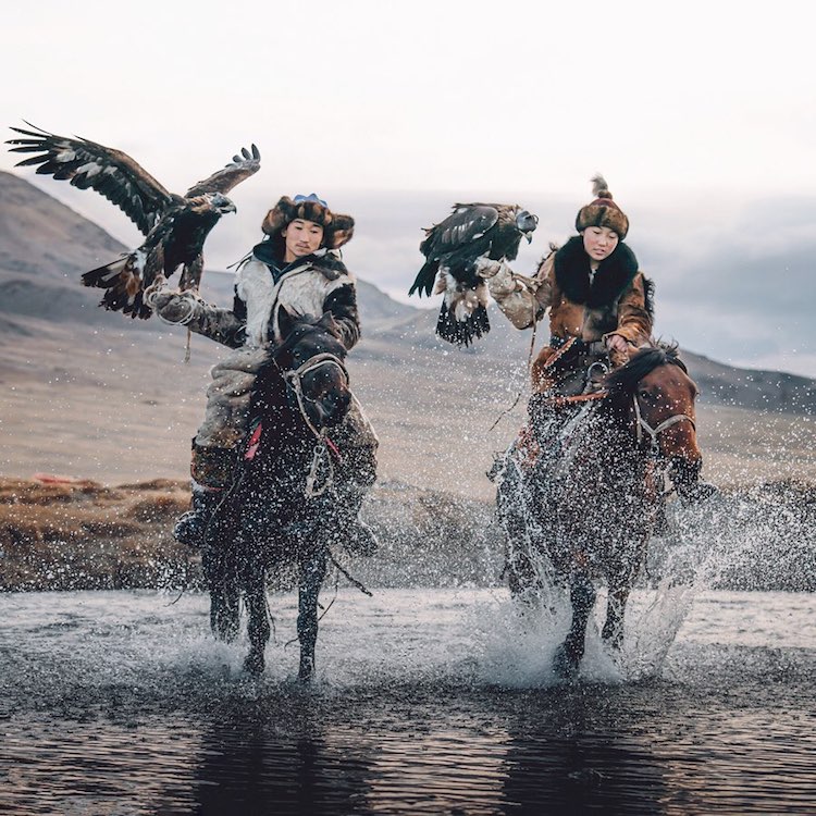 Photos de chasseurs à aigle mongols par Leo Thomas