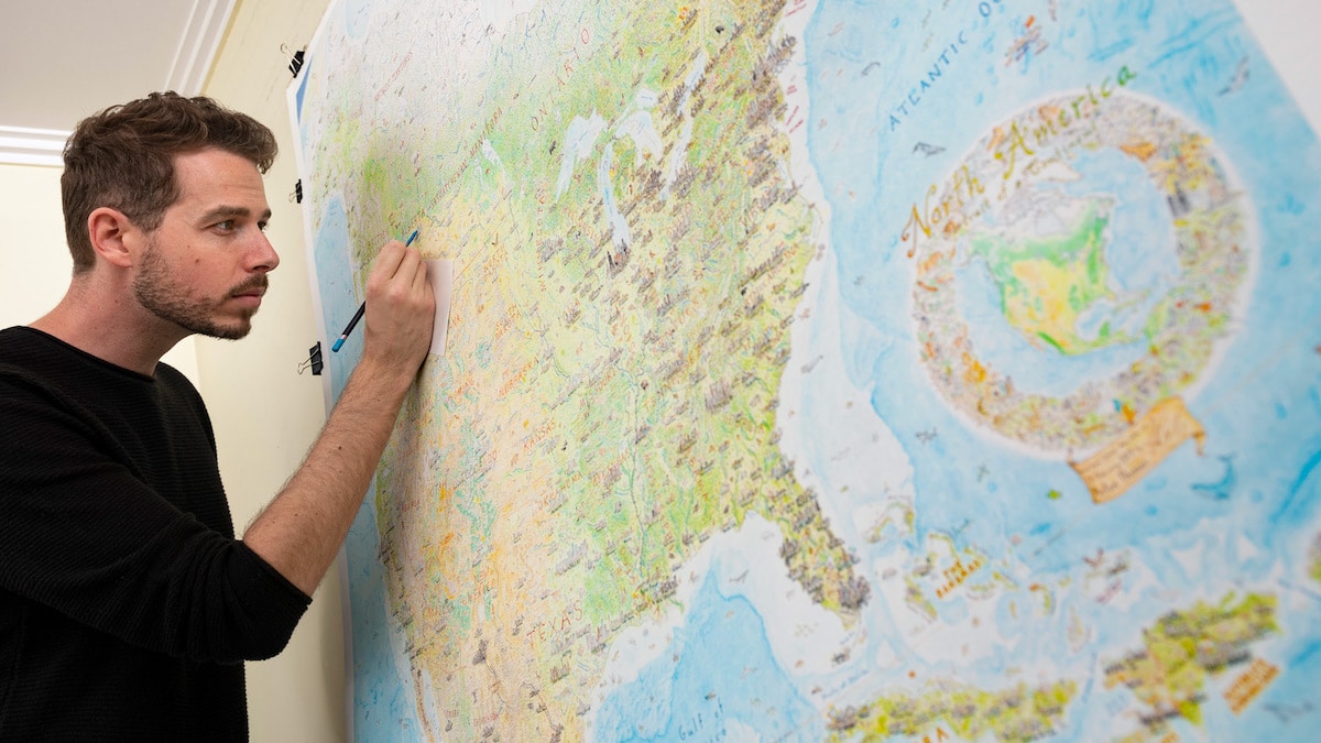 One Man's 5 Year Journey to Draw Enormous Map of North America