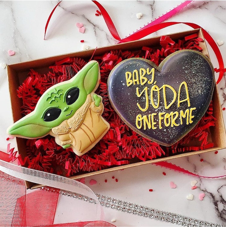 Baby Yoda Valentine Cookie