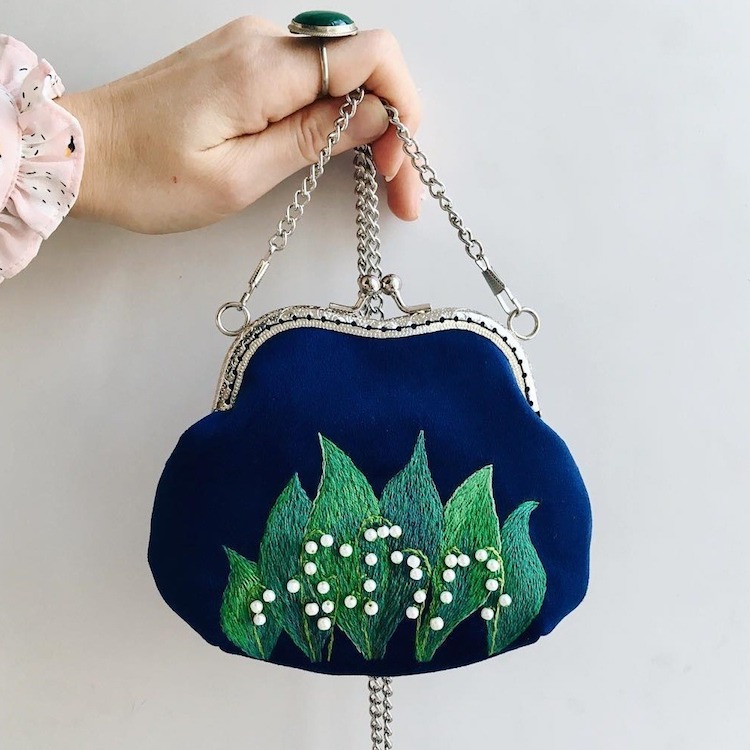 bolsas bordadas por Alexandra Goltsova Mart Bag