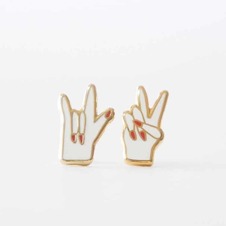 boucles d'oreilles peace and love 