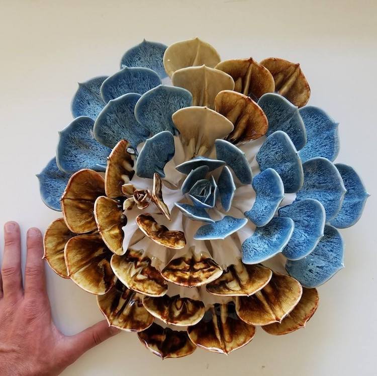 Realistic Porcelain Flowers Capture the Fragility of Nature