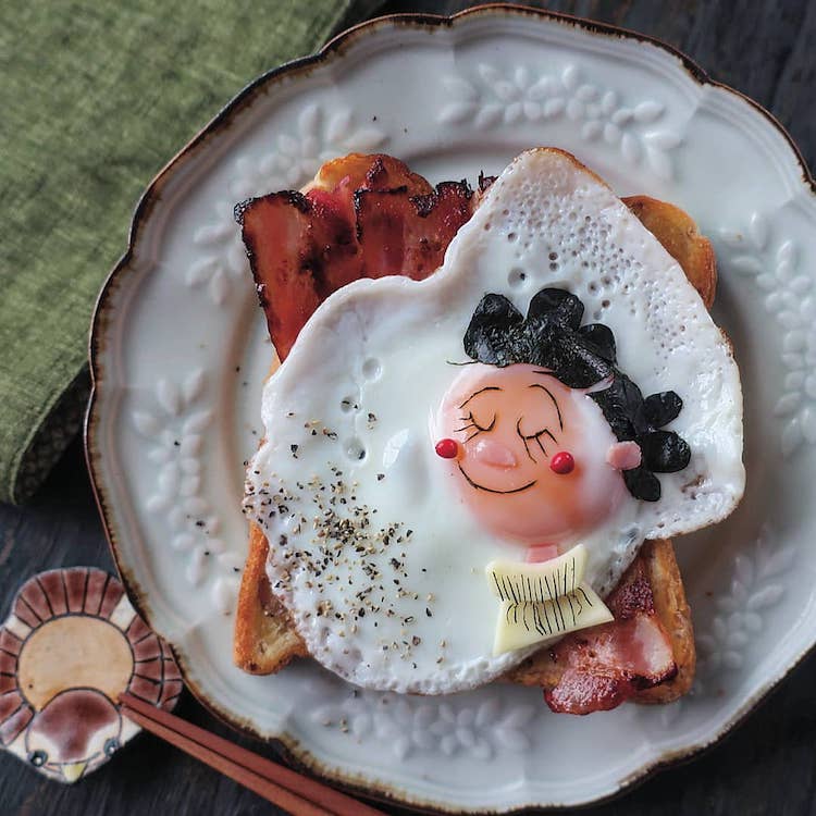 arte con huevos fritos por Etoni Mama