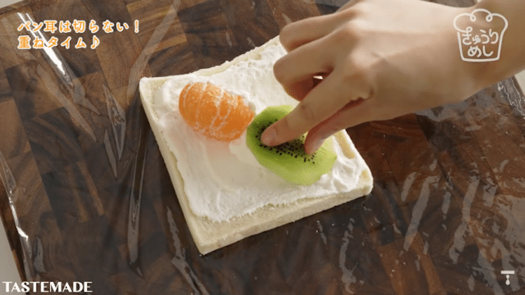 Fruit Flower Sandwiches by Tastemade Japan