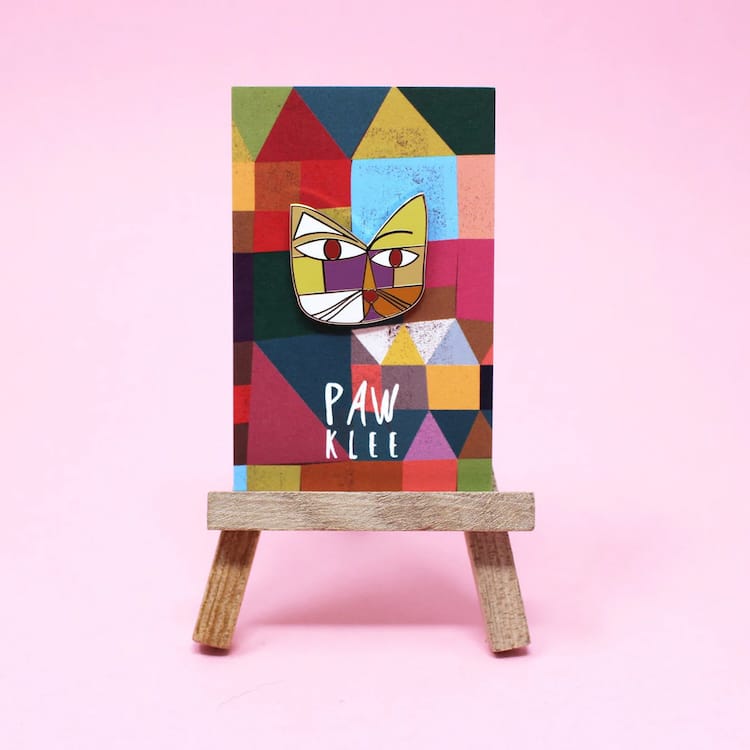 Paw-Klee enamel pin