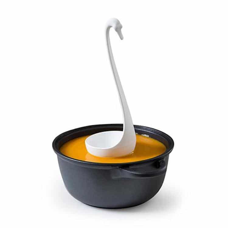 Swanky Floating Ladle by OTOTO Design