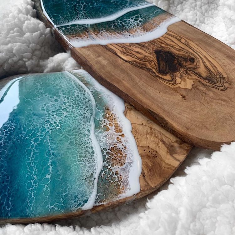 AweInspiring Resin Ocean Art Brings the Beauty of Nature
