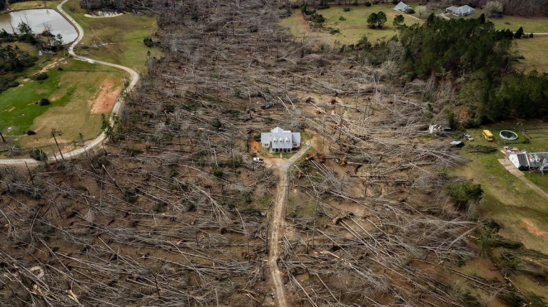 Striking Winning Photos Of The 17th Smithsonian Magazine Photo Conest