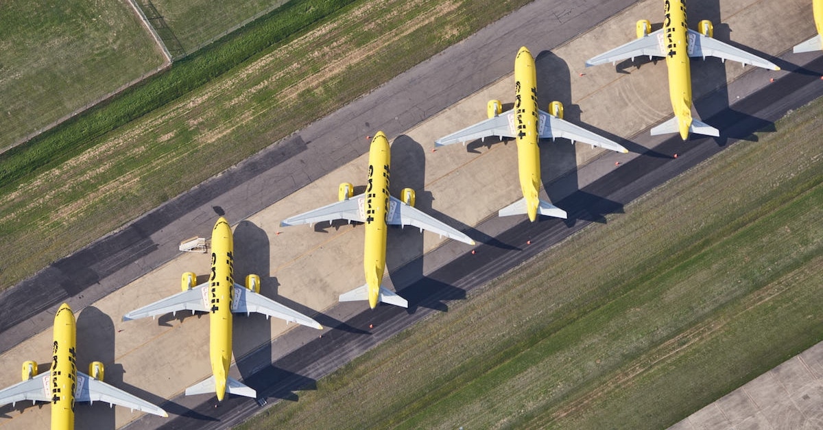 A Photographer's Look at Grounded Airplanes Across America