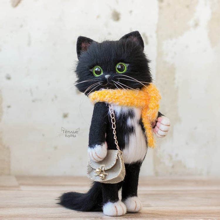 Felt Cats by Elizabeth Delektorskaya