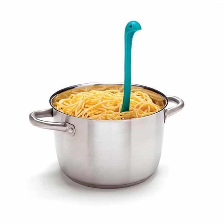 https://mymodernmet.com/wp/wp-content/uploads/2020/06/ototo-papa-pasta-spoon-3.jpg