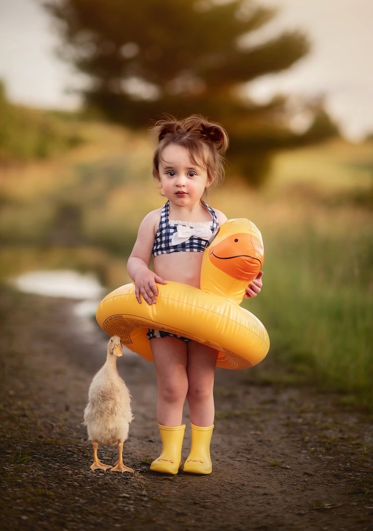 Fotos de niños con animales bebés