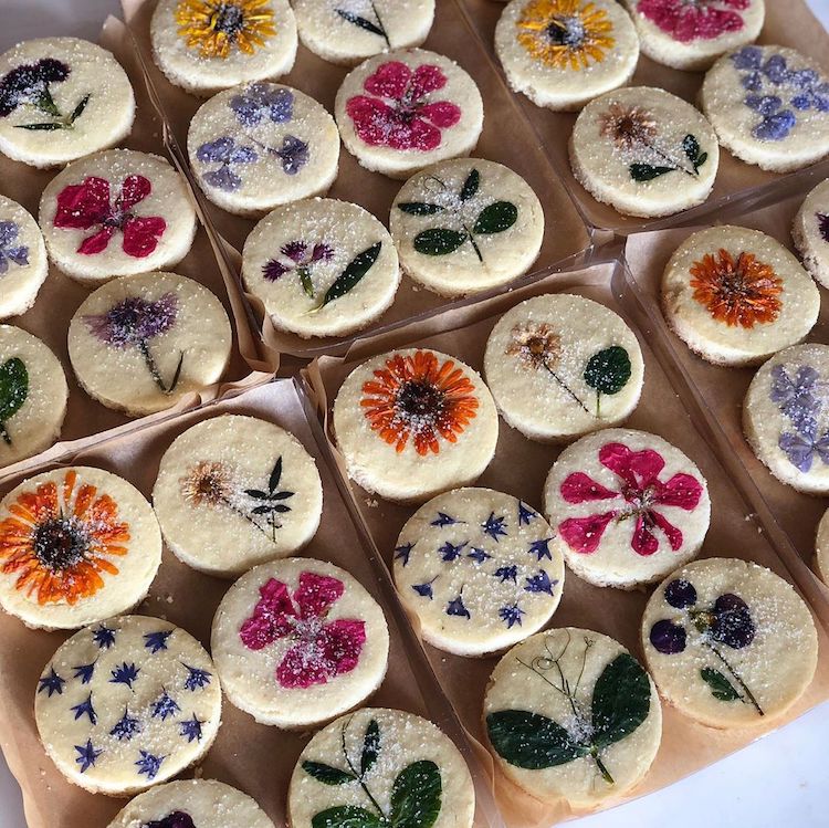 Flower Cookies by Loria Stern