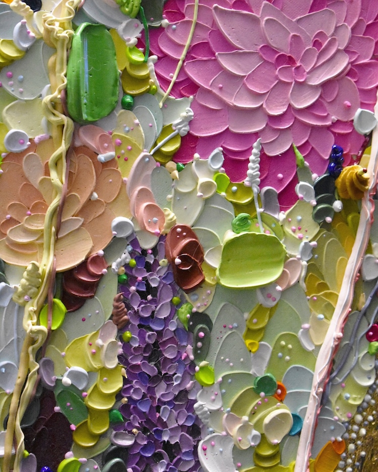 Incredible Palette Knife Paintings Create 3D Flowers Out of Layers of Paint