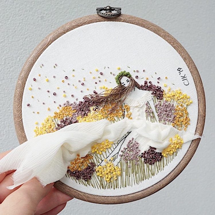 Contemporary Hoop Art by Kayra Handmade