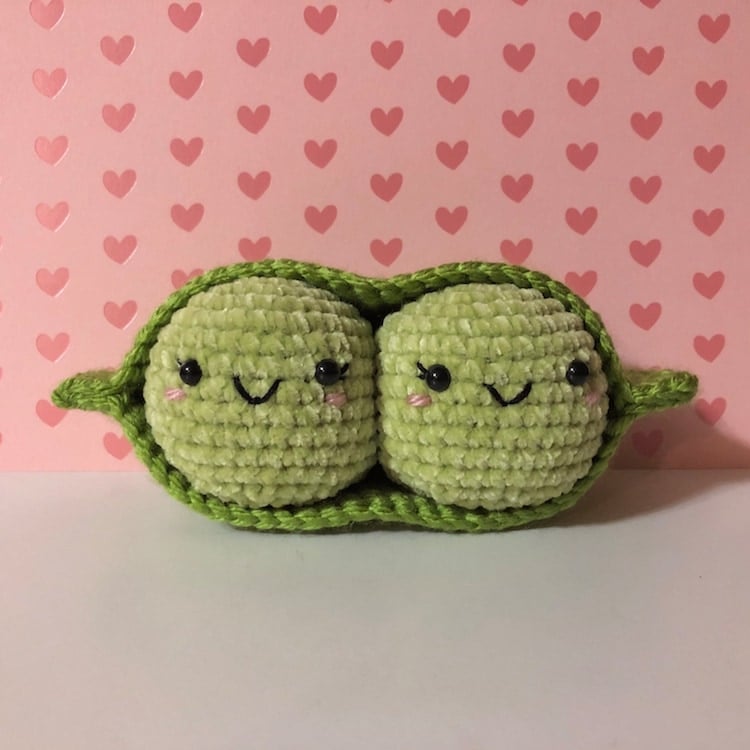 Two peas in a Pod Plushie
