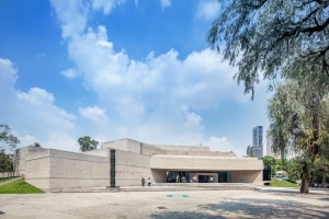 Teodoro González de León: conoce al monumental artista del concreto
