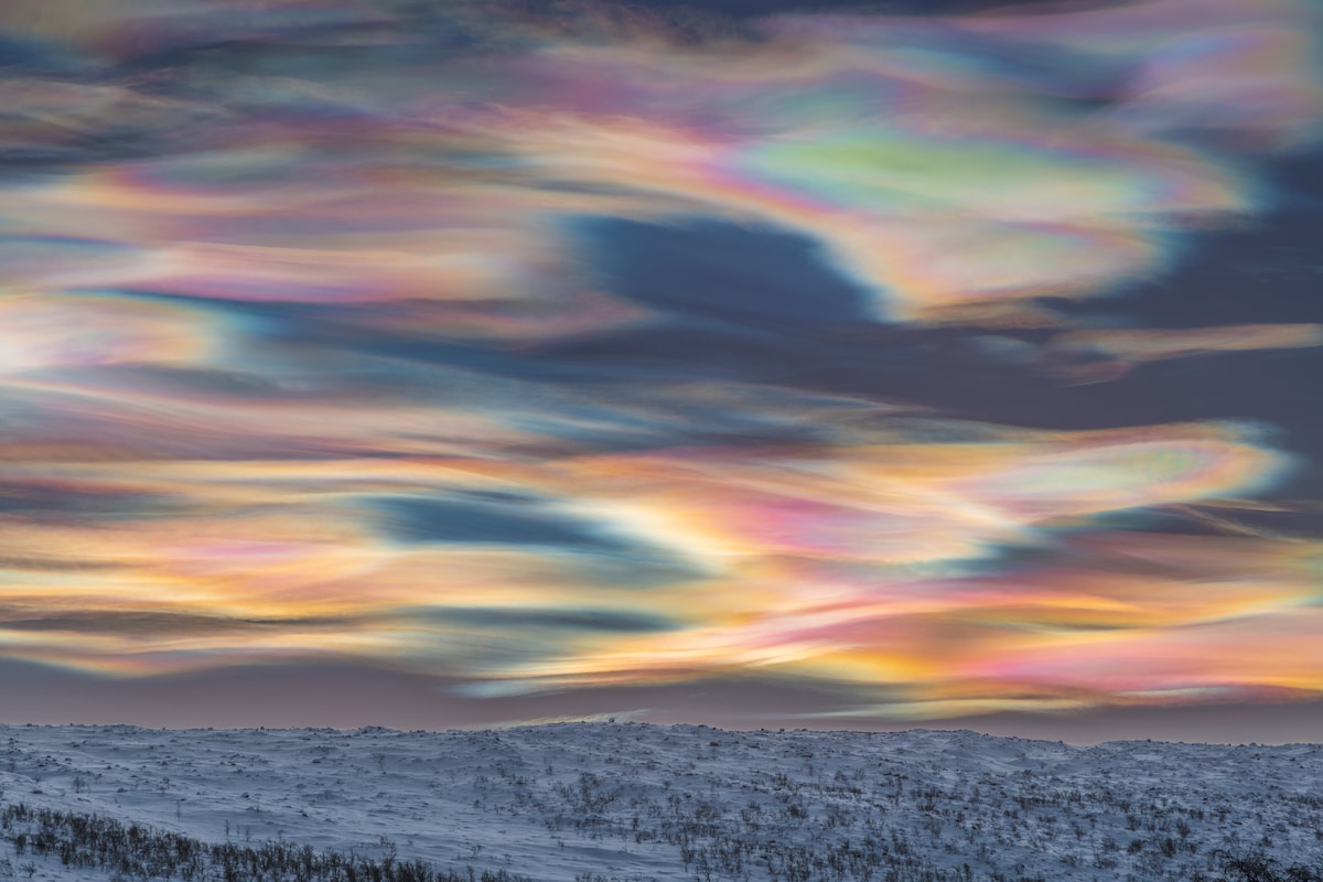 cielo de colores en finlandia