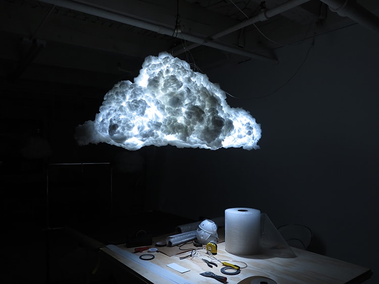lampara de nube por Richard Clarkson Studio