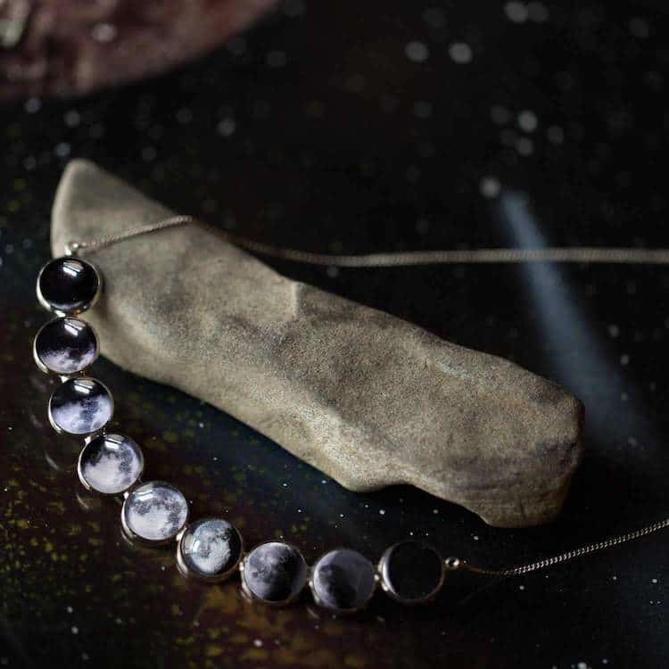 Curved Moon Phase Necklace 