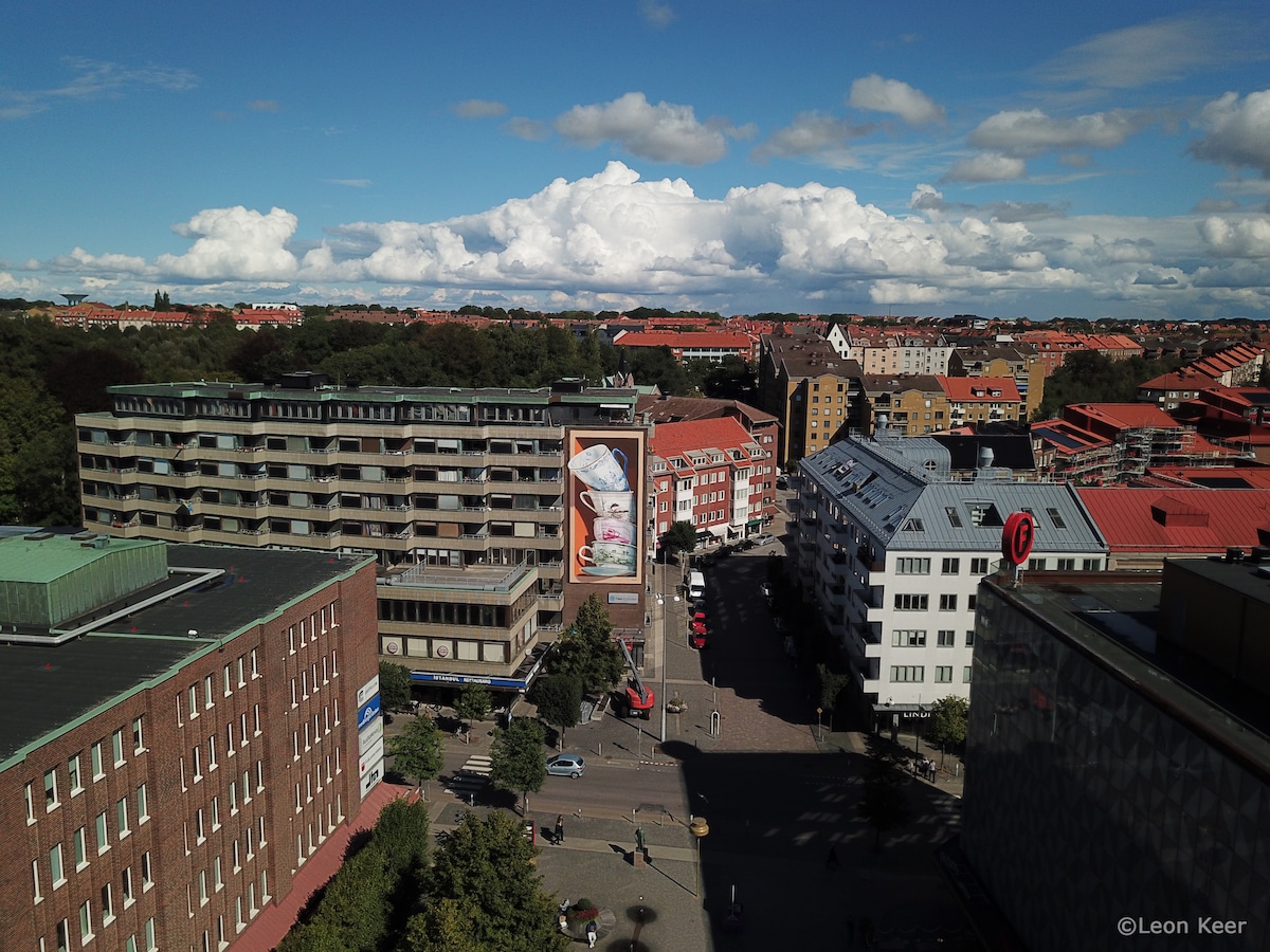 Leon Keer Teacup Mural in Sweden