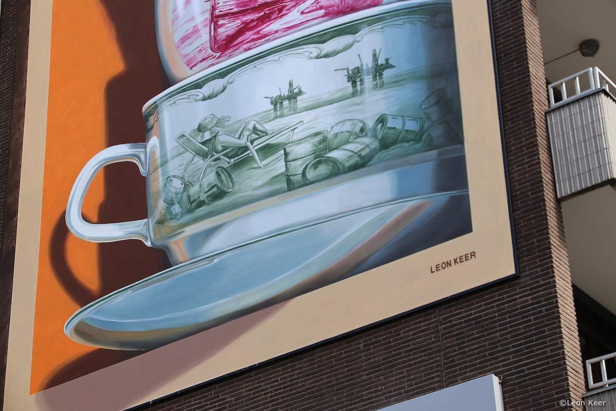 Detail of Anamorphic Mural by Leon Keer