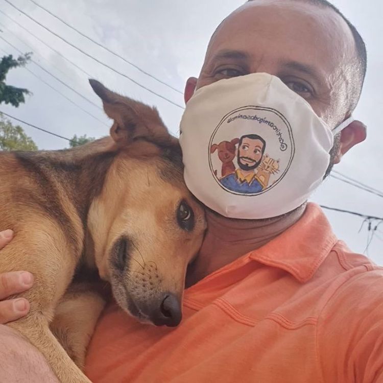 Mailman Befriends Animals Carteiro Amigo dos Animais