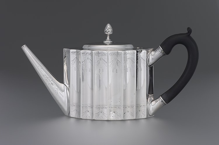 Paul Revere Teapot