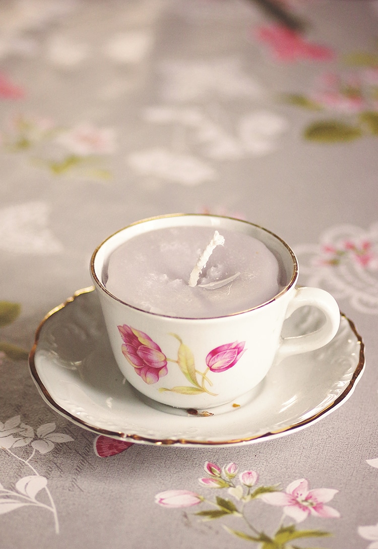 Teacup Candle