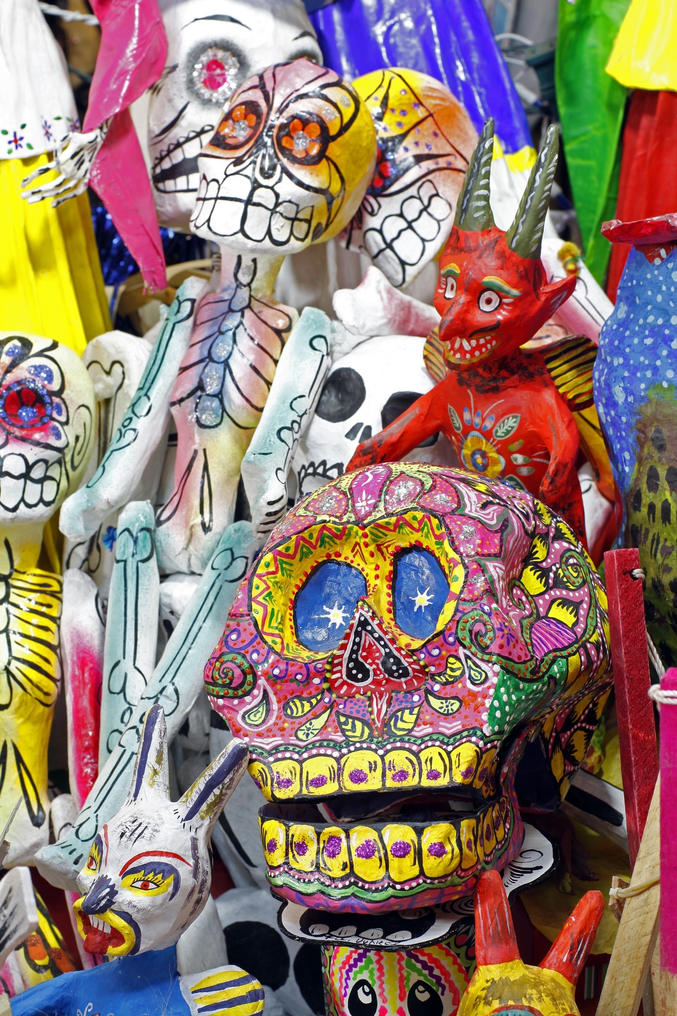 El Papel Maché en México: Una Tradición de Creatividad y Color – Artesanías  Flor de Piña
