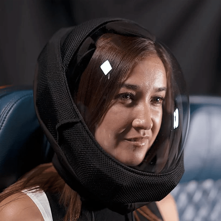 casco Air by MicroClimate Being Used on Airplane