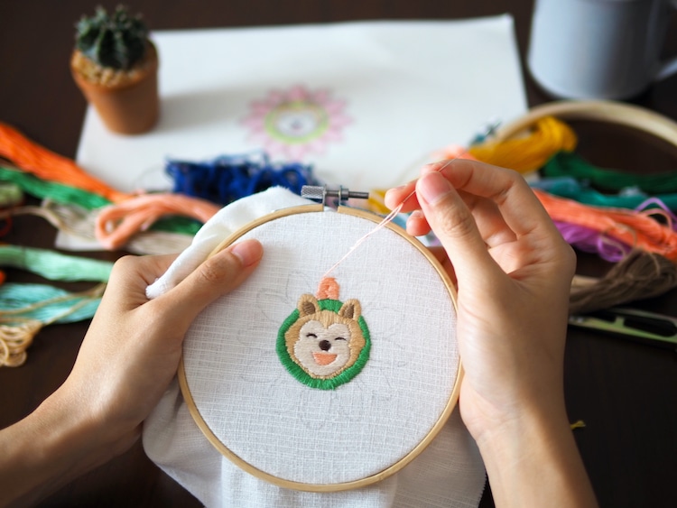 犬の刺繍