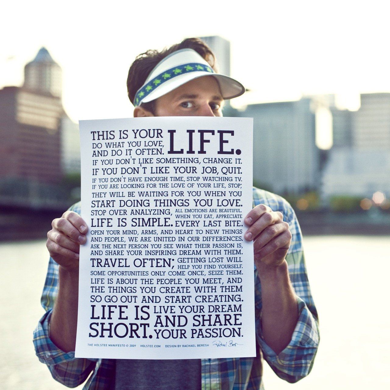 Your life перевод. Holstee Manifesto. Life is short. Holstee — this is your Life Постер. Live your Life Постер дизайнеры.