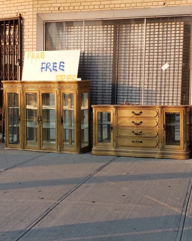 Stooping Nyc Is Helping Connect People, How To Give Away Furniture In Nyc