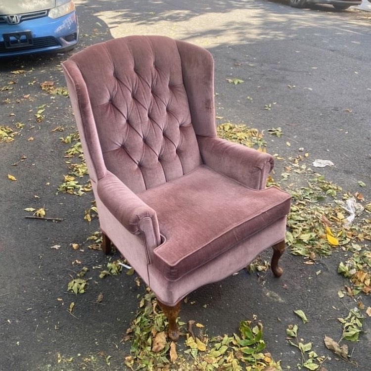 Free Furniture