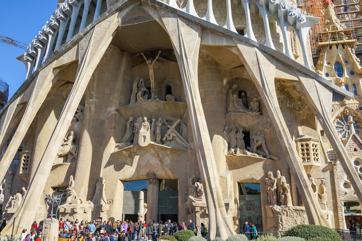Entrance to La Sagrada Familia