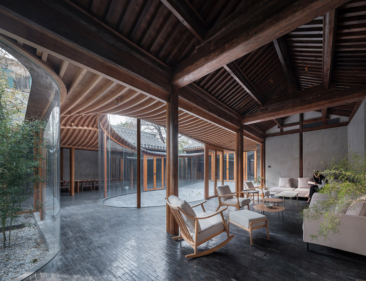 Architects Complete Beautiful Siheyuan Renovation in Beijing