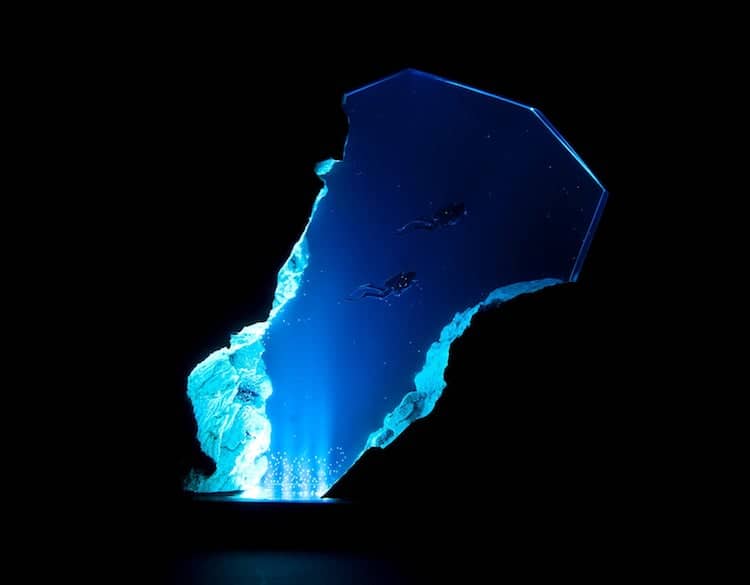 Epoxy Resin Lamps by Samil Demirel