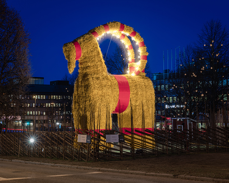 Cabra de Navidad en Suecia