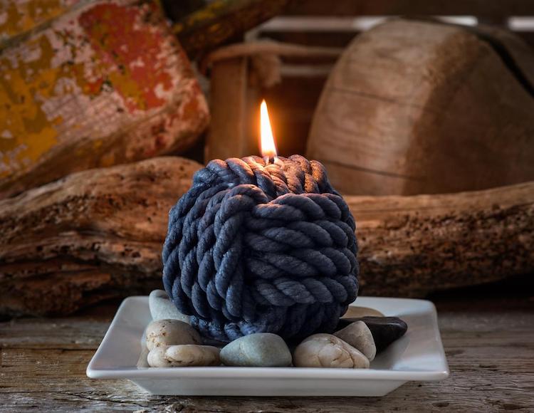 Monkeyfist Knot Candle