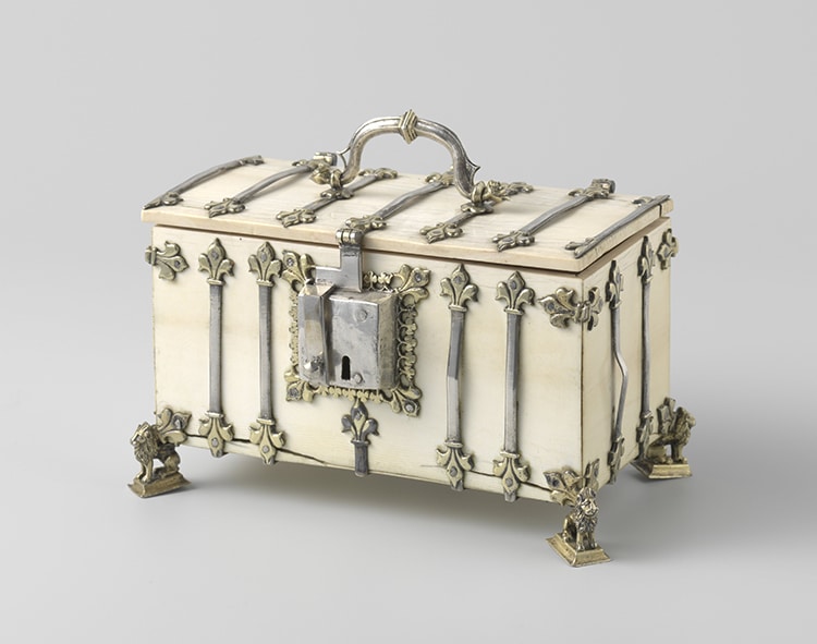 Ivory Reliquary Casse Casket