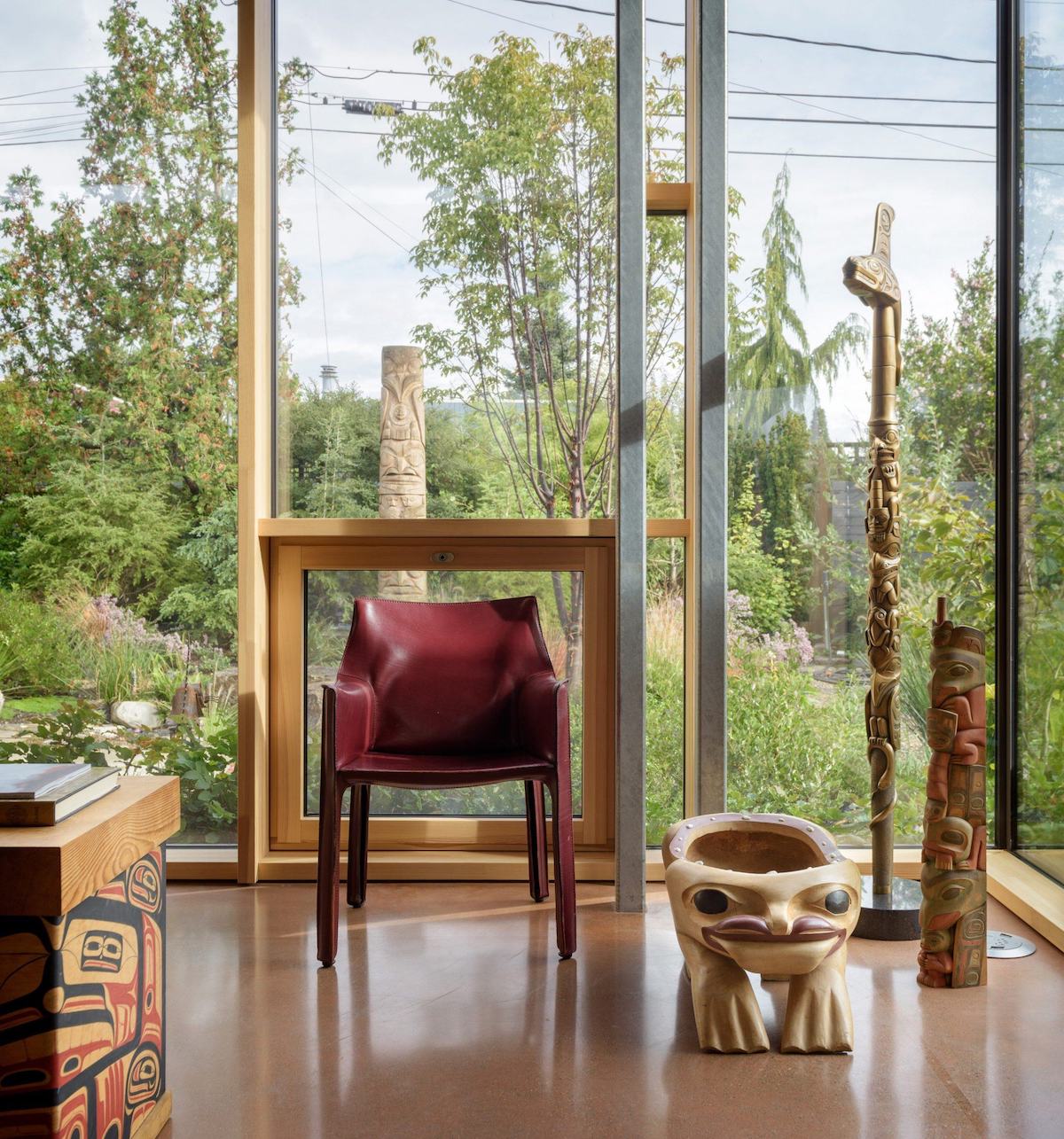 Architects Design a Net-Zero Nature Retreat in Seattle Suburb